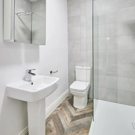 Holiday home Host & - South View
