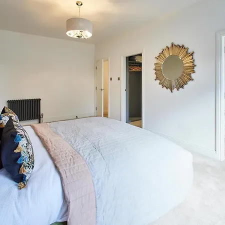 Host & - South View Holiday home *